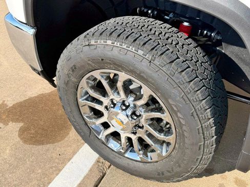 New 2026 Chevrolet Silverado 2500 LTZ w/ LTZ Premium Package image 10