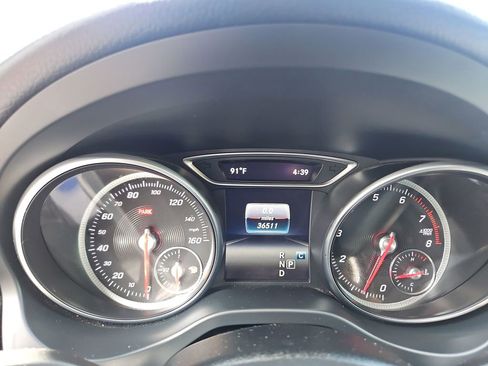 Used 2019 Mercedes-Benz CLA 250 image 16