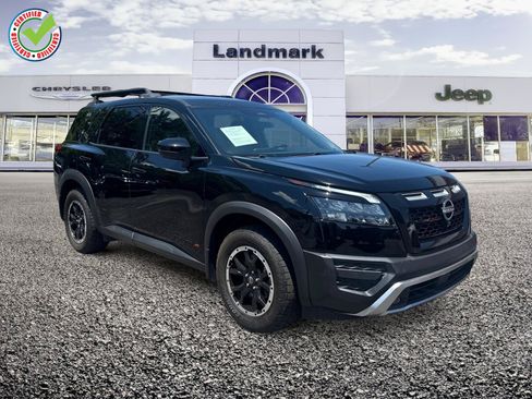 Used 2024 Nissan Pathfinder Rock Creek AWD/4WD image 1