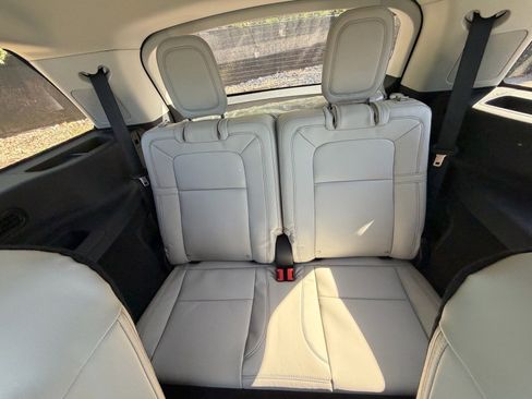 New 2026 Lincoln Aviator Reserve AWD/4WD image 21