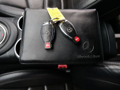 Used 2007 Mercedes-Benz CLS 63 AMG w/ P2 Pkg image 31