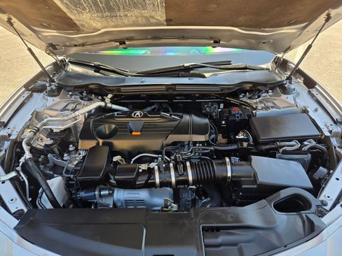 Certified 2025 Acura TLX w/ Technology Package FWD image 32