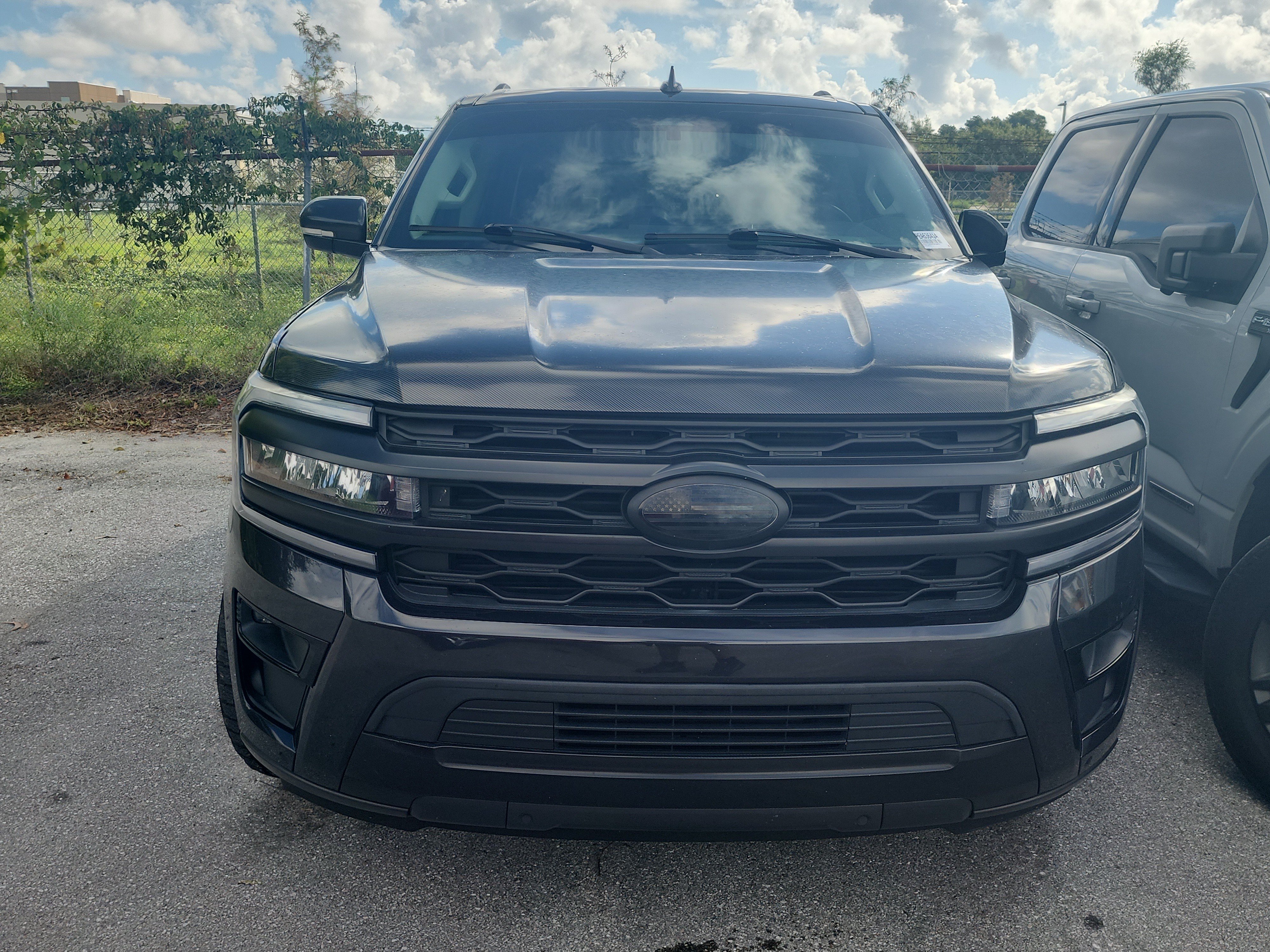 Certified 2023 Ford Expedition XLT RWD image 2