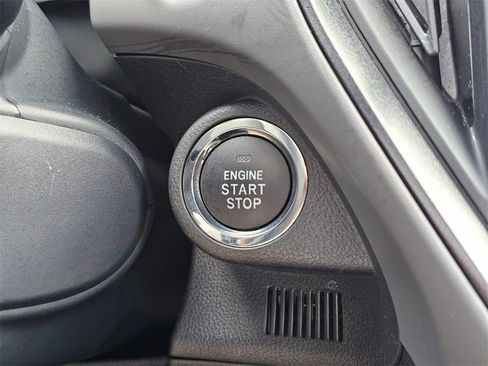 Certified 2025 Subaru Crosstrek 2.5i Sport w/ Crosstrek Mirror Package image 32