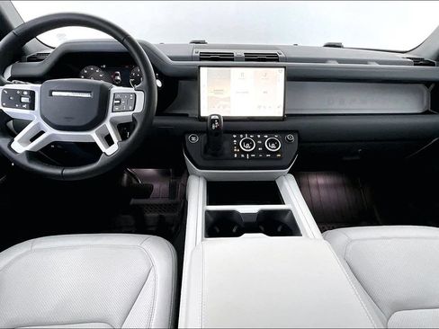 Used 2025 Land Rover Defender 110 S AWD/4WD image 19