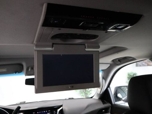 Used 2015 Cadillac Escalade Premium AWD/4WD image 26