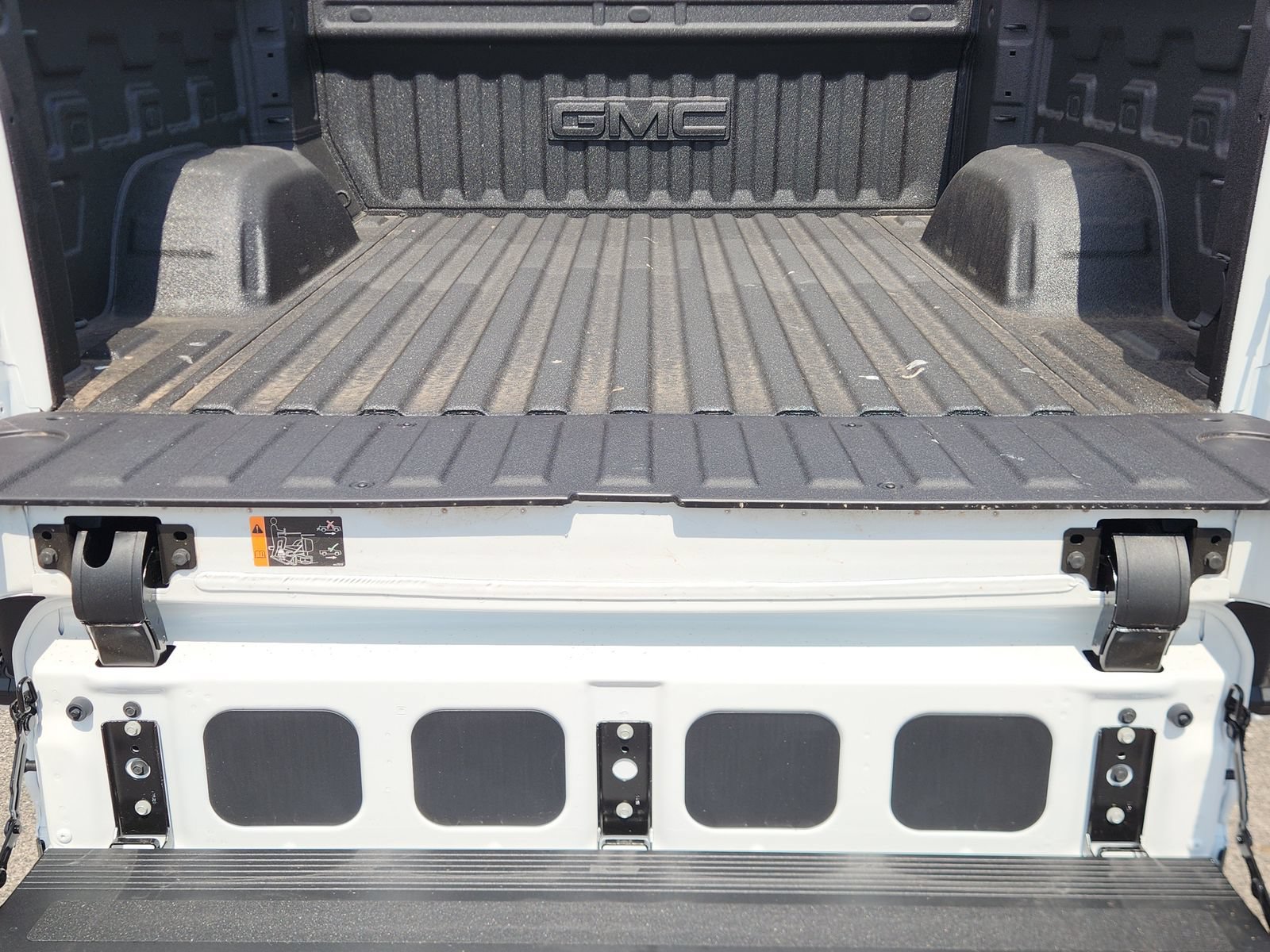 New 2026 GMC Sierra 1500 AT4 w/ AT4 Premium Package AWD/4WD image 36