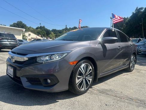 Used 2017 Honda Civic EX-T image 1