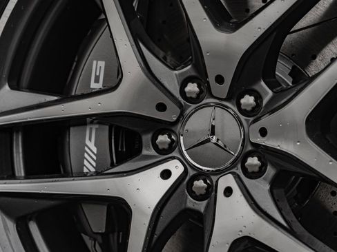 New 2026 Mercedes-Benz GLE 53 AMG 4MATIC image 2