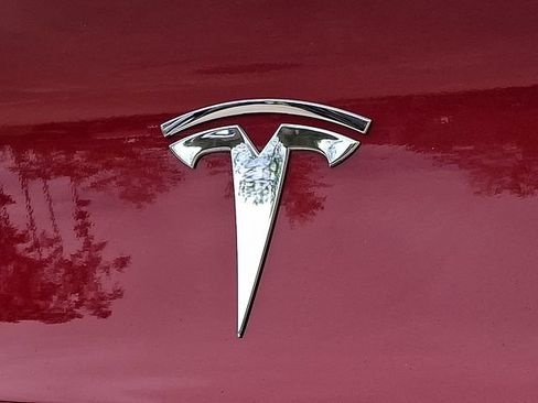 Used 2019 Tesla Model 3 Long Range AWD/4WD image 32