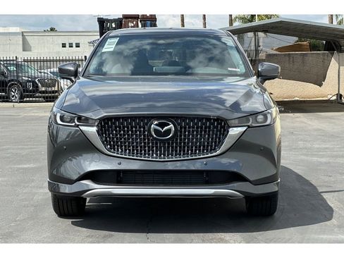 New 2025 MAZDA CX-5 Signature image 3