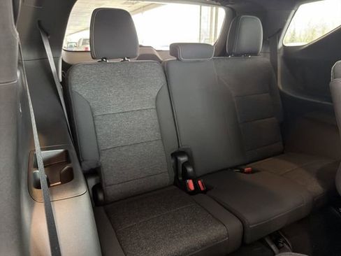 New 2026 Chevrolet Traverse LT w/ Sun and Wheel Package image 17