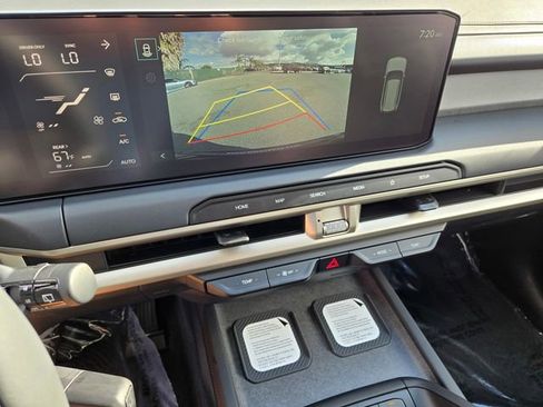 New 2027 Kia Telluride EX FWD image 10