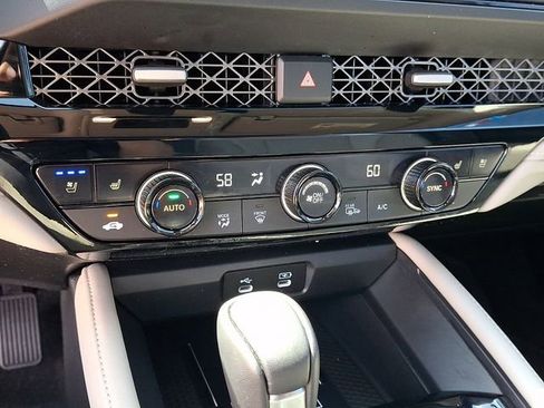 Used 2024 Honda Accord Touring image 16