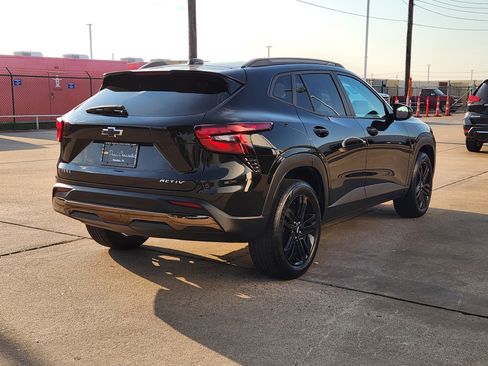 Certified 2024 Chevrolet Trax ACTIV w/ Driver Confidence Package image 6