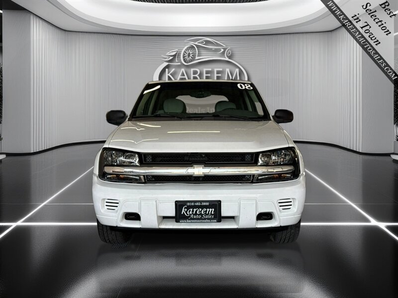Used 2008 Chevrolet TrailBlazer 4WD w/ Off-Road Package image 2