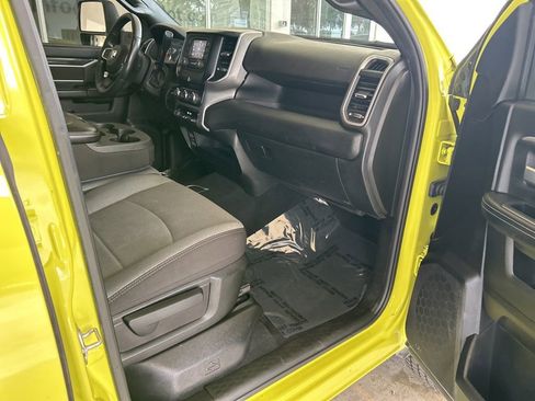 Used 2024 RAM 3500 Big Horn image 26