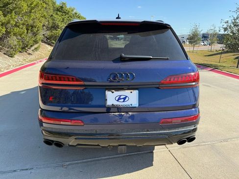 Used 2022 Audi SQ7 Prestige image 7