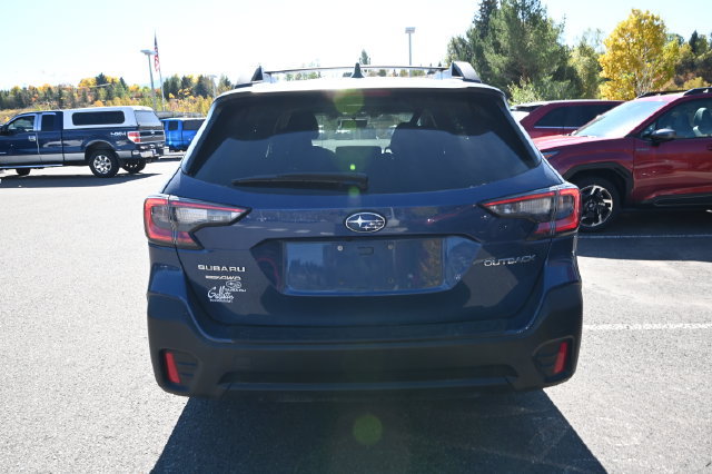 Used 2022 Subaru Outback Premium w/ Popular Package #1 AWD/4WD image 4