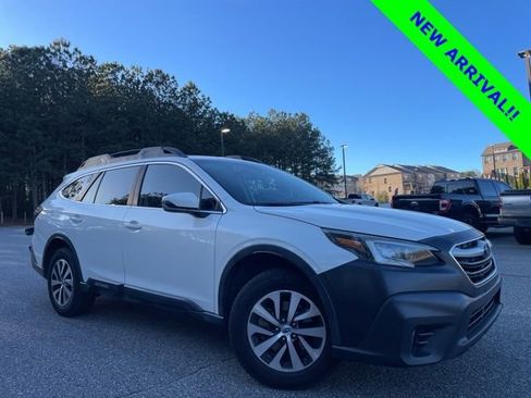 Used 2021 Subaru Outback Premium image 1