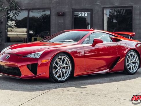 Used 2012 Lexus LFA RWD image 91