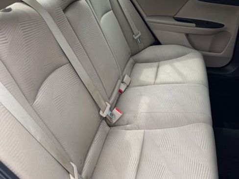 Used 2015 Honda Accord LX image 13