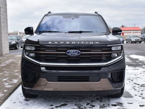 Used 2025 Ford Expedition King Ranch AWD/4WD image 11