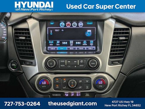 Used 2018 Chevrolet Suburban Premier RWD image 23