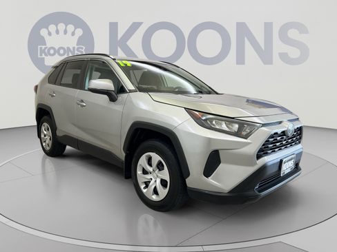 Used 2019 Toyota RAV4 LE w/ All Weather Liner Package AWD/4WD image 2