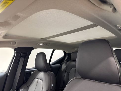 Used 2026 Volvo XC40 B5 Plus w/ Protection Package Premier image 16