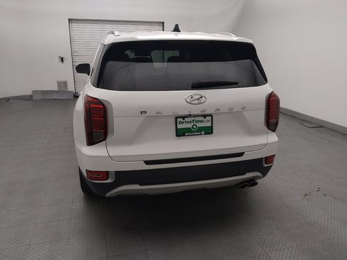 Used 2022 Hyundai Palisade SEL w/ Premium Package FWD image 6