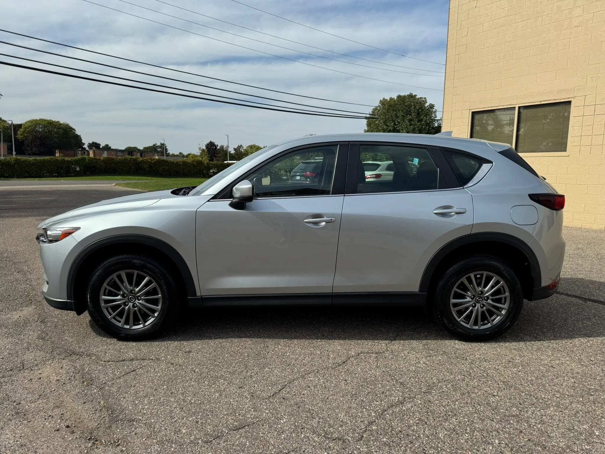 Used 2018 MAZDA CX-5 Sport FWD image 5