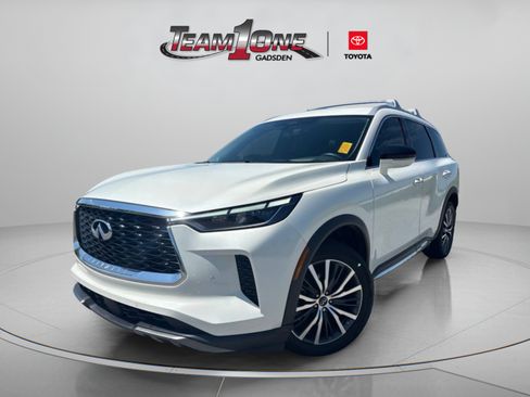 Used 2023 INFINITI QX60 Sensory w/ Vision Package AWD/4WD image 4