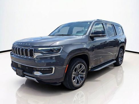 Used 2024 Jeep Wagoneer Series II AWD/4WD image 8