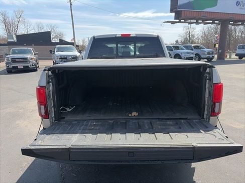 Used 2018 Ford F150 Lariat w/ Equipment Group 502A Luxury AWD/4WD image 7