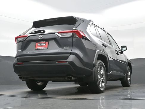 Used 2024 Toyota RAV4 XLE AWD/4WD image 31
