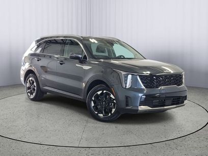 Certified 2024 Kia Sorento S w/ Panoramic Sunroof Package