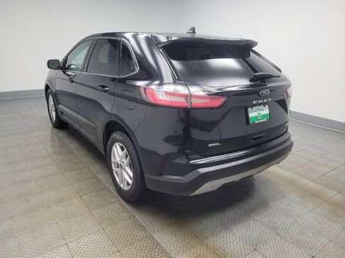 Used 2022 Ford Edge SEL image 3