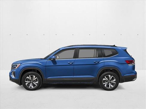 New 2026 Volkswagen Atlas SE FWD image 3