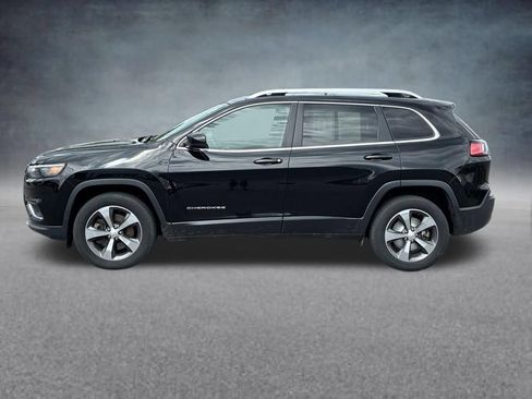 Used 2019 Jeep Cherokee Limited AWD/4WD image 2