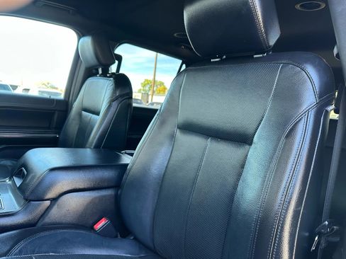 Used 2018 Ford Expedition XLT w/ Equipment Group 202A image 15