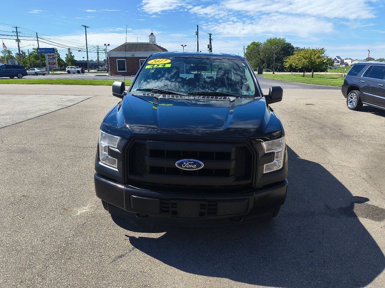 Used 2017 Ford F150 XL w/ Equipment Group 101A Mid AWD/4WD image 12