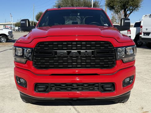 Used 2024 RAM 2500 Big Horn w/ Night Edition image 11