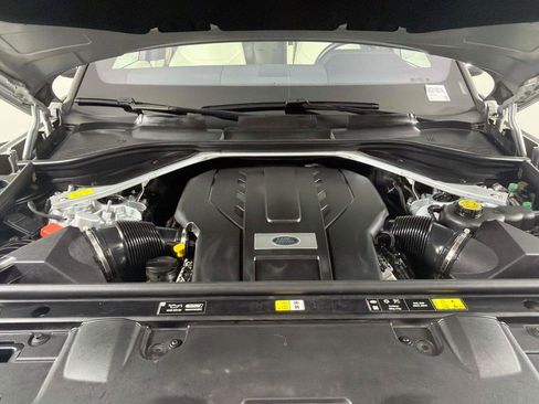Certified 2023 Land Rover Range Rover SE AWD/4WD image 31