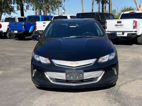 Used 2018 Chevrolet Volt Premier w/ Driver Confidence Package image 3