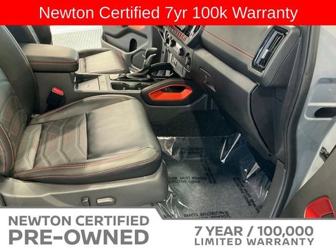 Used 2025 Nissan Frontier PRO-4X w/ Pro Premium Package AWD/4WD image 24