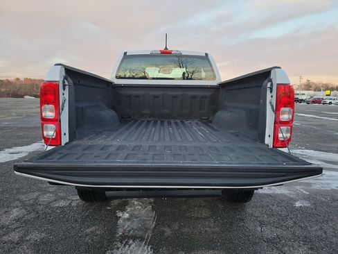Used 2021 Ford Ranger XL image 17