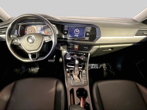 Used 2019 Volkswagen Jetta SE FWD image 16