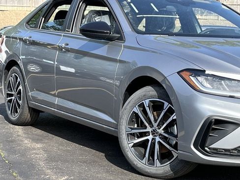 New 2026 Volkswagen Jetta Sport FWD image 4