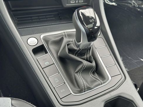 New 2026 Volkswagen Jetta SE image 24